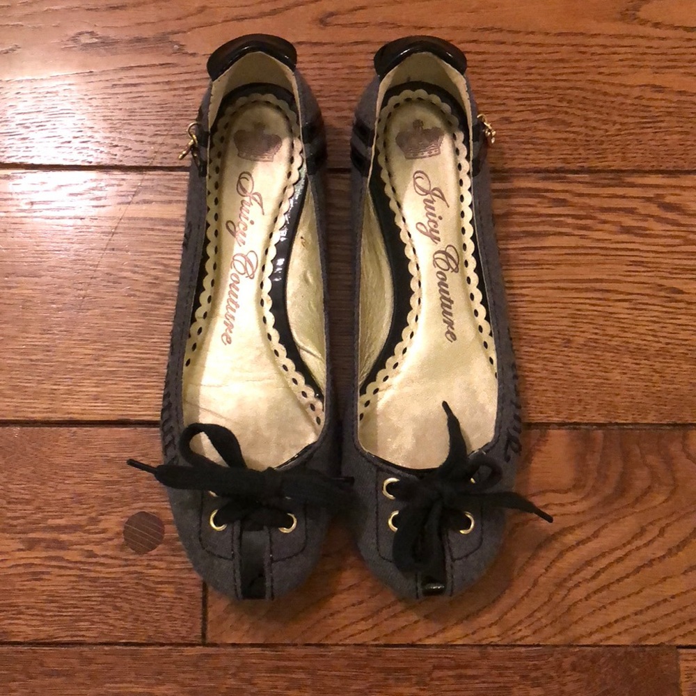 Juicy Couture Flats
